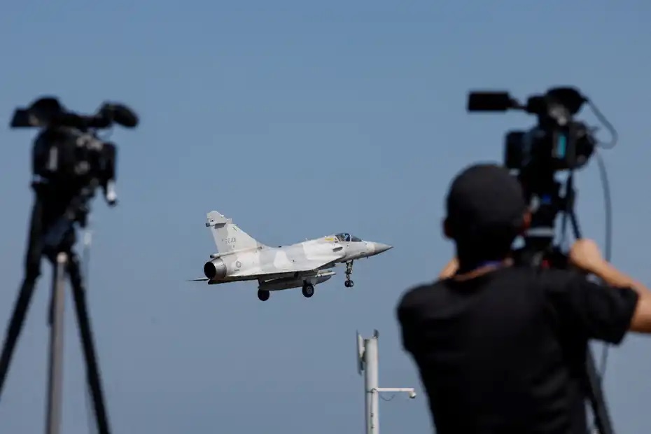 Taiwan Jets Rallying Against Chinese Jets. Image via Getty Images