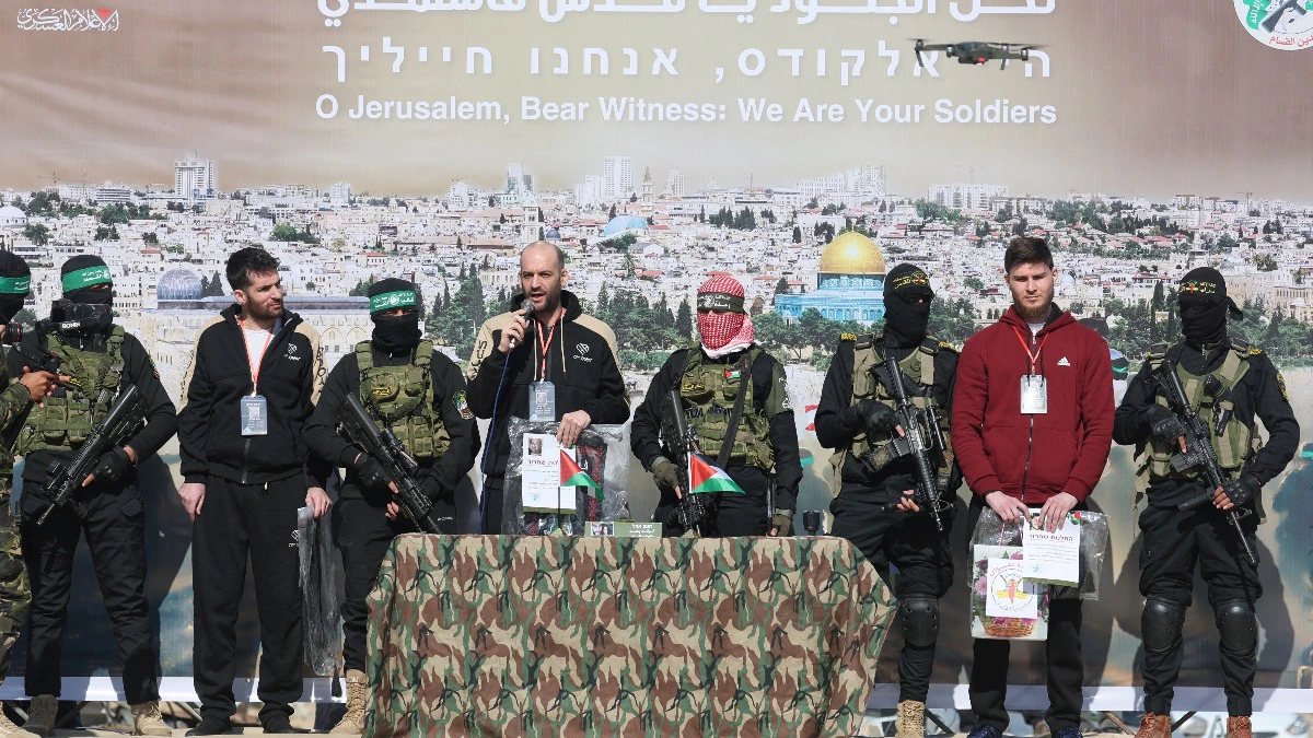 Hamas free three more Israeli hostages